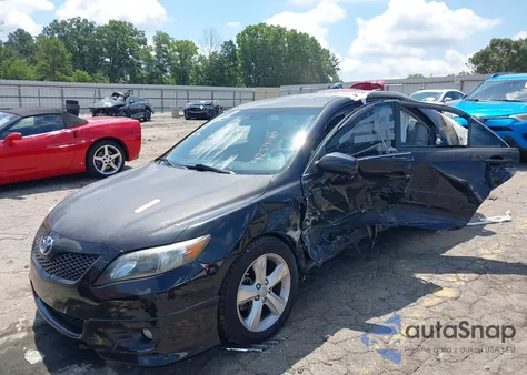 2011 Toyota Camry Se z USA, uszkodzony, nr VIN 4T1BF3EK0BU134923